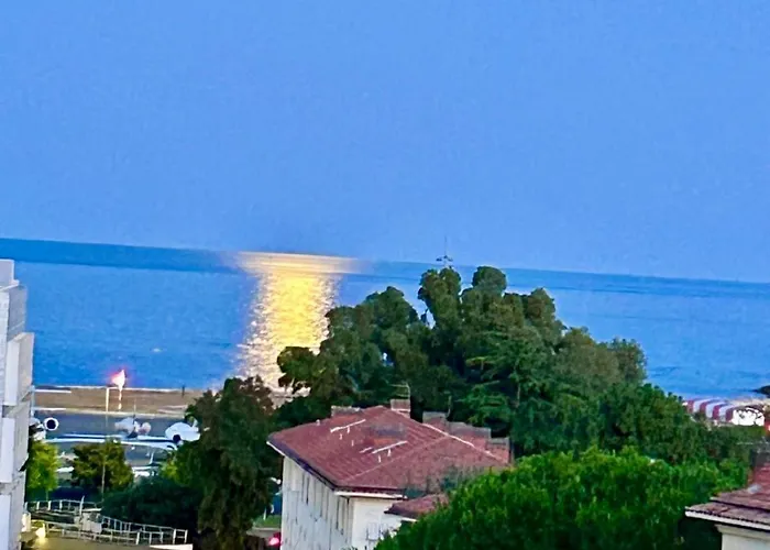 Votre Grand Cocon Nicois Vue شقة نيس
